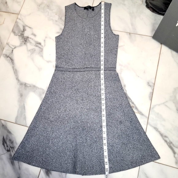 Theory Marl Flare Black, White Grey Knit Sleeveless Dress Size P - Picture 10 of 16